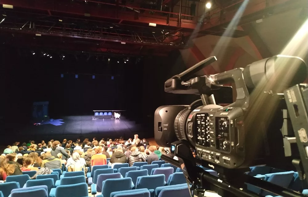 caméra dans la salle du Vivat d'Armentières